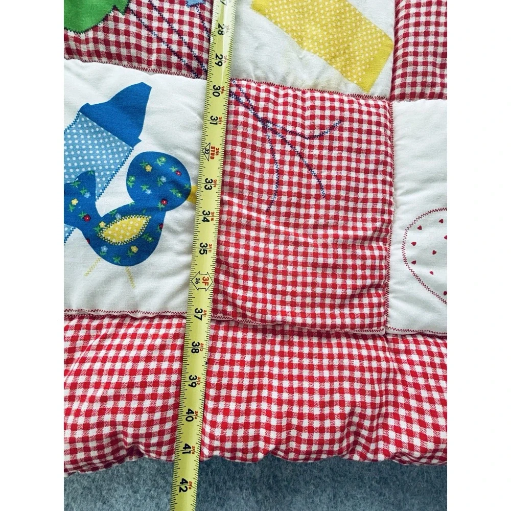 Vtg 1970s Springs Mills Baby Quilt Blanket Gingham Red ABC Crayons Union Tag